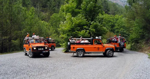 Akbuk Jeep Safari